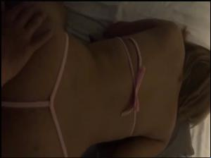 Sialan sayang pirang dalam pakaian dalam seksi